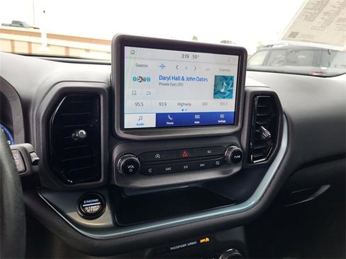 Used 2023 Ford Bronco Sport Badlands image 6