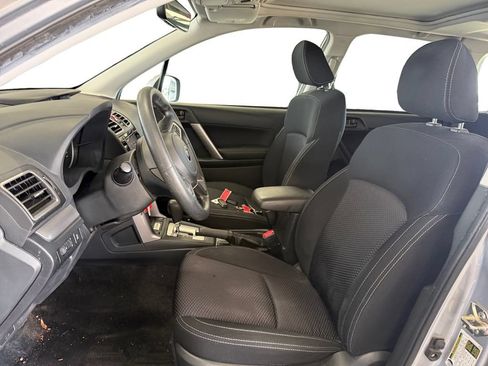 Used 2018 Subaru Forester 2.5i Premium w/ All-Weather Package AWD/4WD image 10