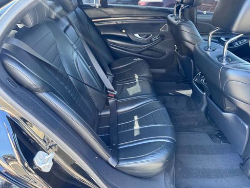 Used 2015 Mercedes-Benz S 550 Sedan image 30