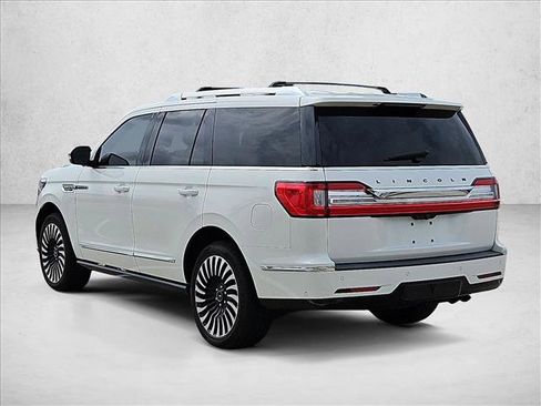 Used 2021 Lincoln Navigator Black Label w/ Cargo Convenience Package AWD/4WD image 8