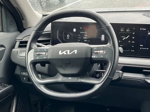 Used 2024 Kia EV9 Light image 16