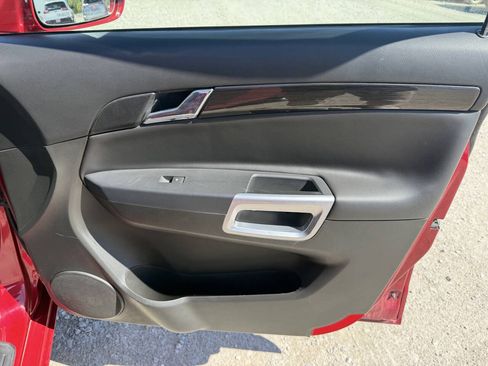 Used 2014 Chevrolet Captiva Sport LT w/ Convenience Package FWD image 18