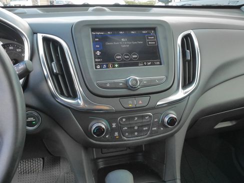 Used 2024 Chevrolet Equinox LT w/ LPO, Floor Liner Package image 30