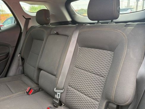 Used 2020 GMC Terrain SLE w/ Elevation Edition image 10