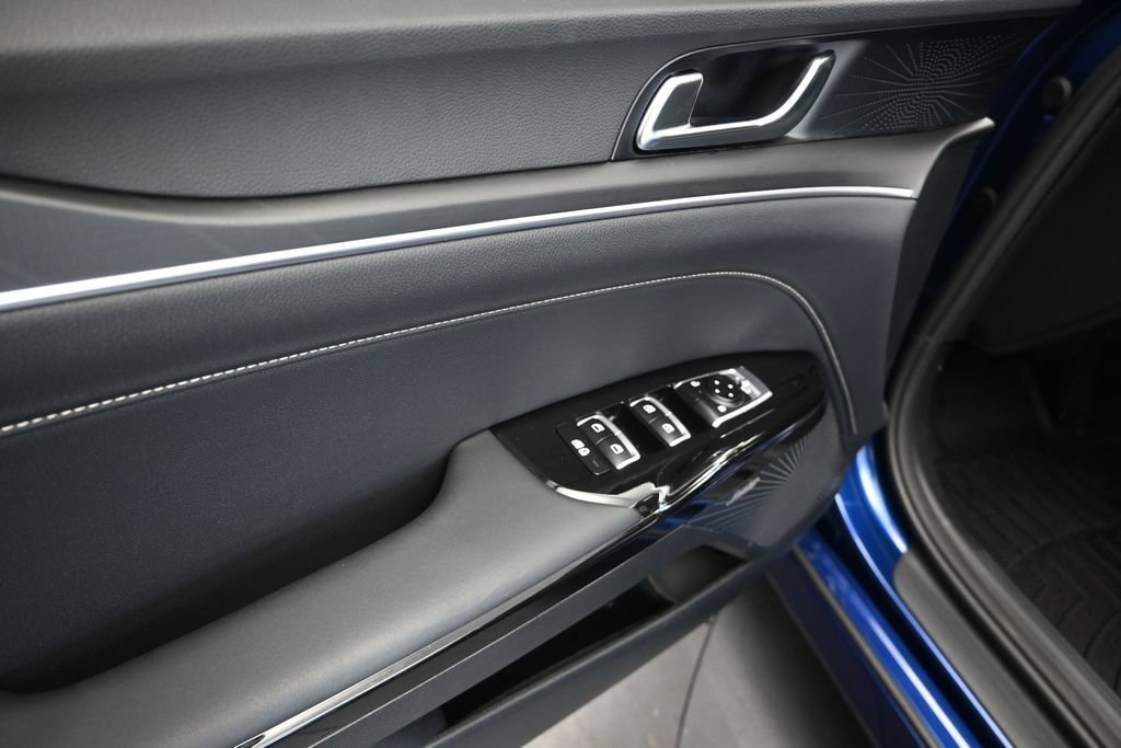 Used 2026 Kia K5 GT-Line w/ GT-Line Premium Package FWD image 11