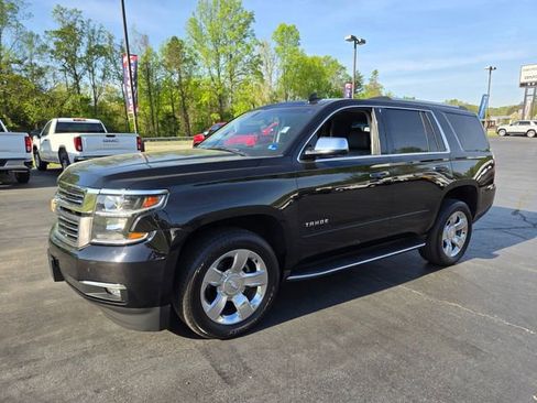 Used 2019 Chevrolet Tahoe Premier AWD/4WD image 3