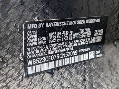 Used 2024 BMW iX xDrive50 w/ Premium Package AWD/4WD image 14
