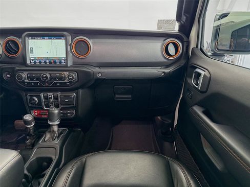 Used 2023 Jeep Gladiator Mojave w/ LED Lighting Group AWD/4WD image 26