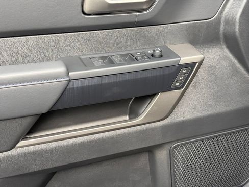 New 2026 Toyota Tundra Platinum AWD/4WD image 12