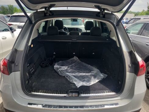 Used 2025 Mercedes-Benz GLE 350 4MATIC image 9