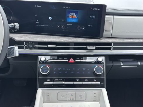 New 2026 Hyundai Santa Fe Calligraphy FWD image 11