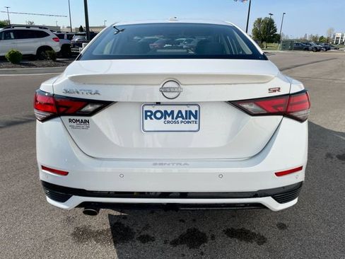 Used 2024 Nissan Sentra SR FWD image 4