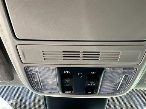 New 2026 Honda Odyssey Elite image 26