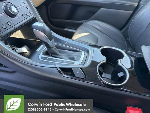 Used 2016 Ford Fusion Titanium FWD image 20