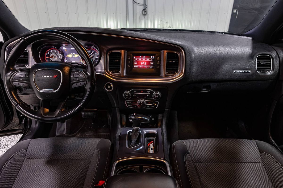 Used 2017 Dodge Charger SE w/ Popular Equipment Group RWD image 12