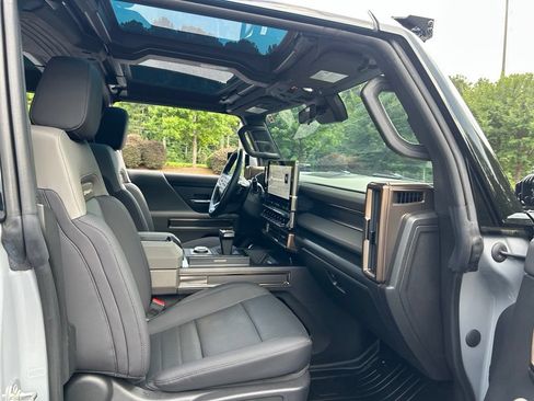Used 2025 GMC Hummer EV 3X w/ Extreme Off-Road Package AWD/4WD image 58