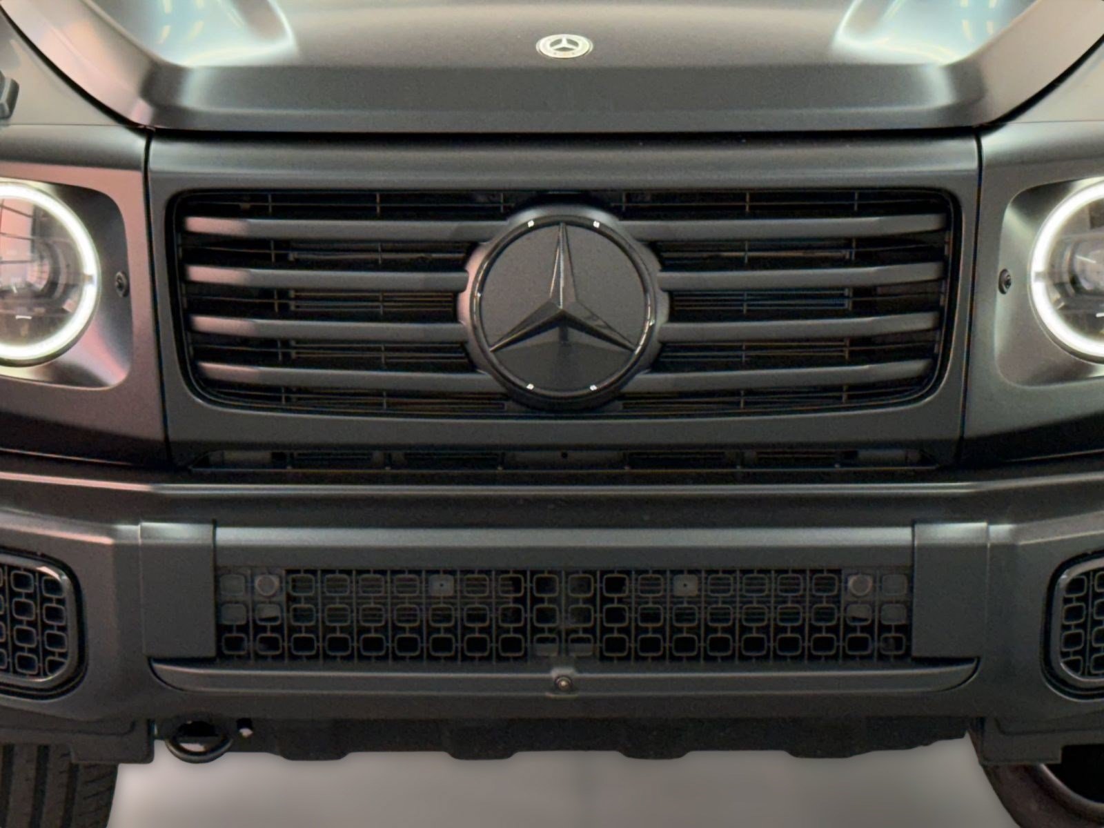 New 2027 Mercedes-Benz G 580 e image 25