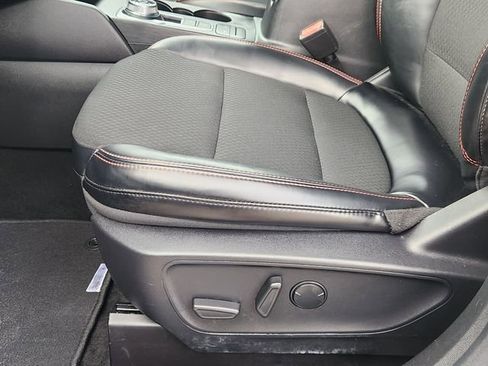 Used 2025 Ford Escape ST-Line image 23