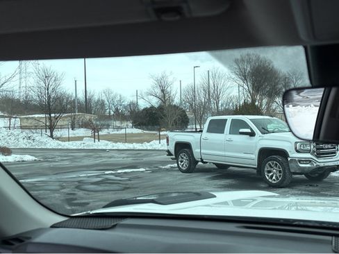 Used 2022 Toyota Tundra Limited image 32