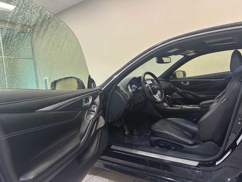 Used 2018 INFINITI Q60 Red Sport 400 w/ Sensory Package 3.0T Sport image 23