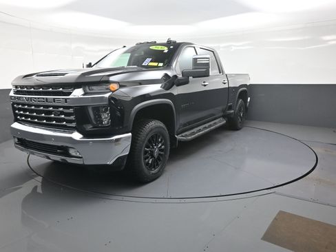 Used 2020 Chevrolet Silverado 2500 LTZ w/ LTZ Plus Package image 7