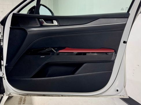 Used 2025 Kia K5 GT-Line w/ GT-Line Premium Package image 27