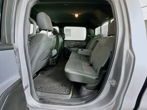 Used 2022 RAM 1500 Big Horn AWD/4WD image 25