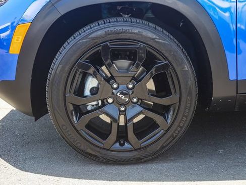 Certified 2024 Kia Seltos X-Line AWD/4WD image 13