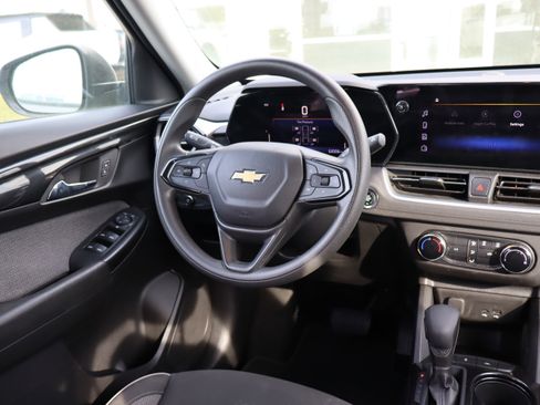 Certified 2024 Chevrolet TrailBlazer LS image 12