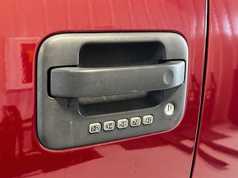 Used 2014 Ford F150 Raptor w/ Equipment Group 801A Luxury image 40