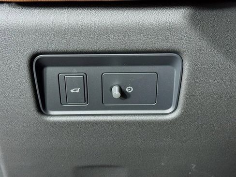 New 2026 Jaguar F-PACE R-Dynamic S image 10