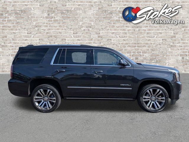 Used 2020 GMC Yukon Denali w/ Denali Ultimate Package AWD/4WD image 3