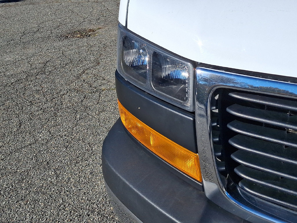 Used 2025 GMC Savana 2500 w/ Driver Convenience Package RWD image 14