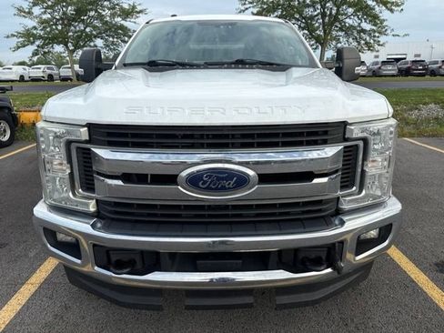 Used 2017 Ford F350 XLT w/ XLT Value Package AWD/4WD image 9