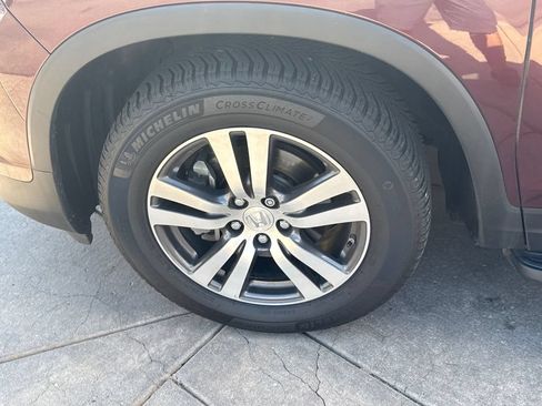 Used 2016 Honda Pilot EX-L image 11