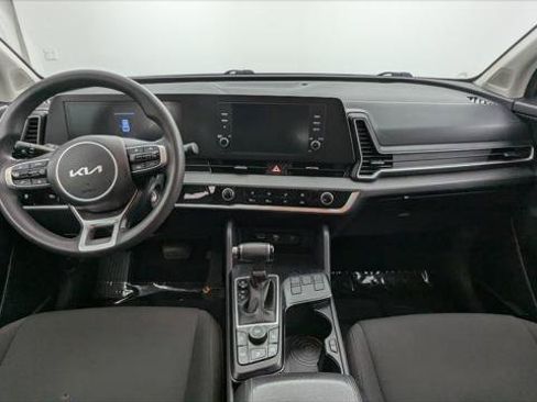 Used 2024 Kia Sportage LX FWD image 24