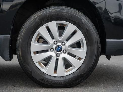 Used 2016 Subaru Outback 2.5i Premium image 15