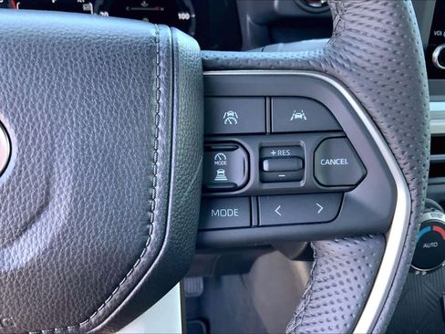 New 2026 Toyota Tacoma TRD Off-Road AWD/4WD image 20