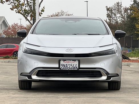 Certified 2024 Toyota Prius Prime image 11