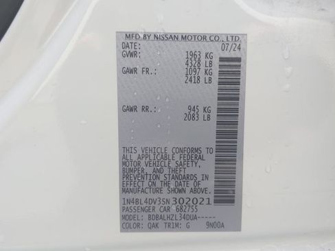 Used 2025 Nissan Altima 2.5 SV image 18