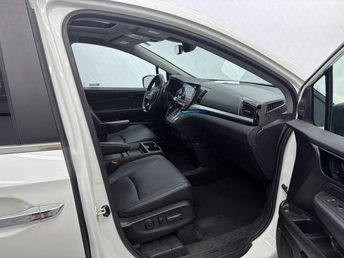 Used 2022 Honda Odyssey Touring image 15