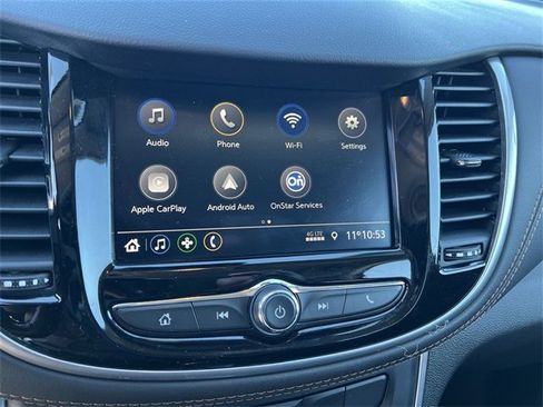 Certified 2022 Chevrolet Trax LT w/ Driver Confidence Package image 12