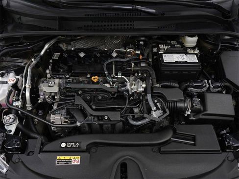 Used 2024 Toyota Corolla LE image 29