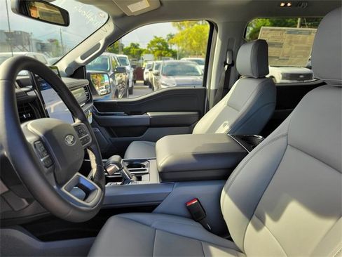New 2025 Ford F150 Lightning Flash image 19