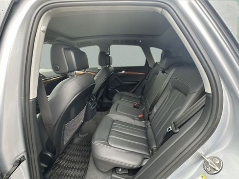 Used 2023 Audi Q5 2.0T Premium AWD/4WD image 24