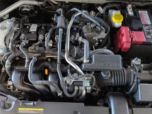 Used 2023 Nissan Sentra SR w/ Trunk Package image 15