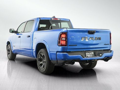 Used 2025 RAM 1500 Big Horn AWD/4WD image 3