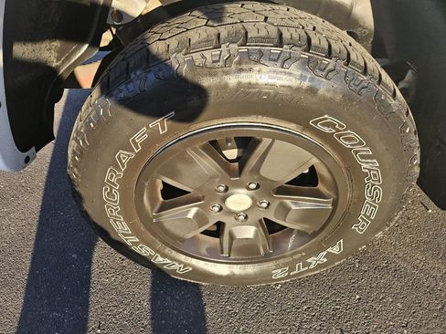 Used 2012 Jeep Liberty Sport w/ Popular Equipment Group image 23