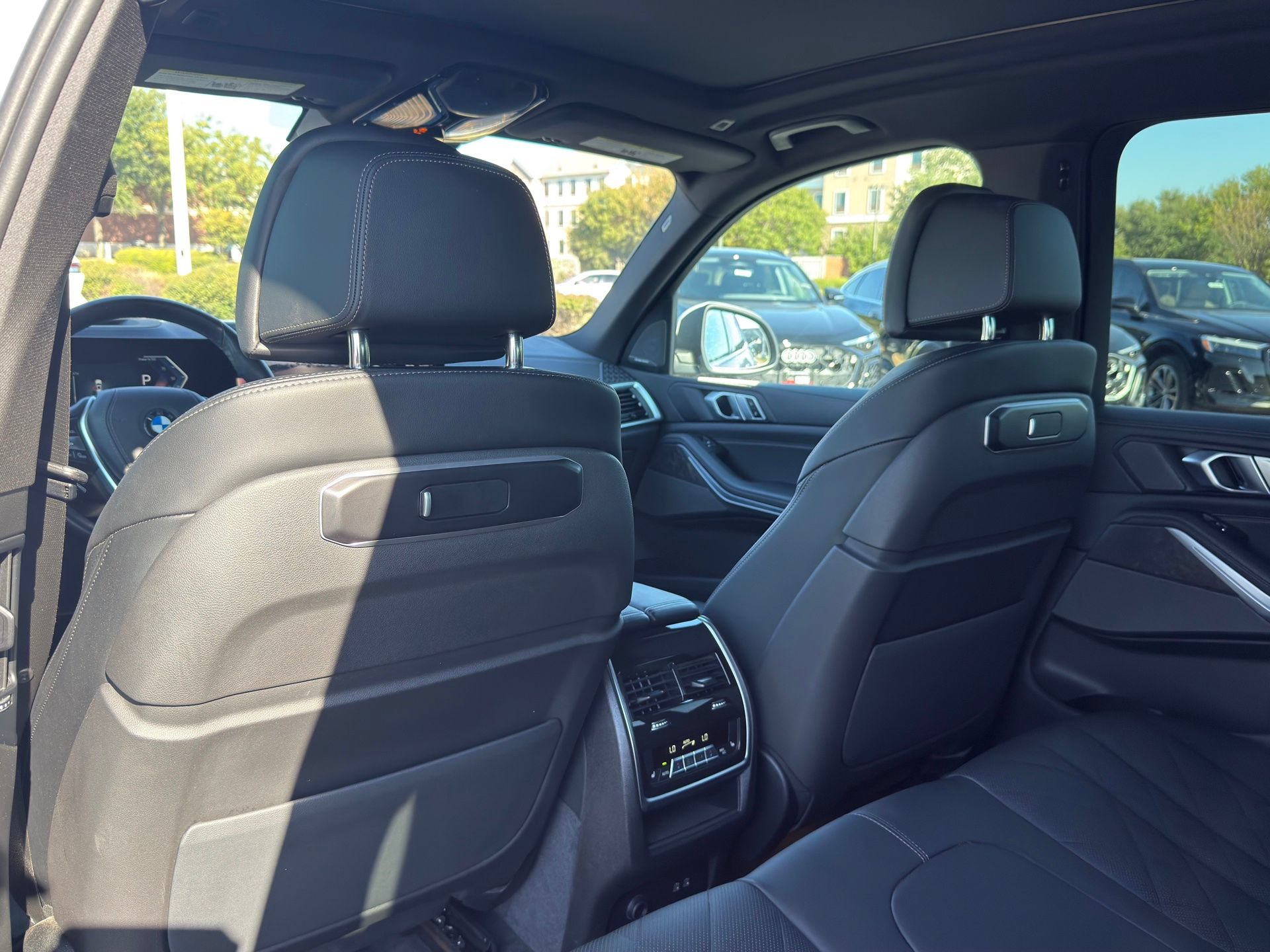 Used 2025 BMW X5 xDrive40i AWD/4WD image 27