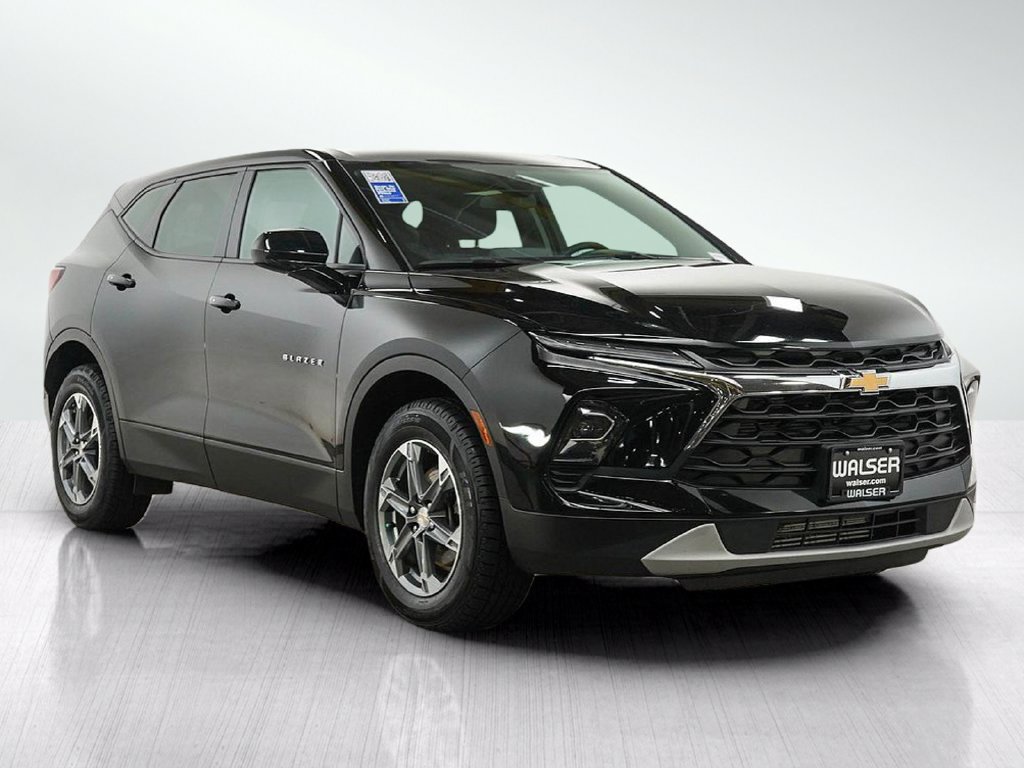 Used 2023 Chevrolet Blazer LT AWD/4WD image 7